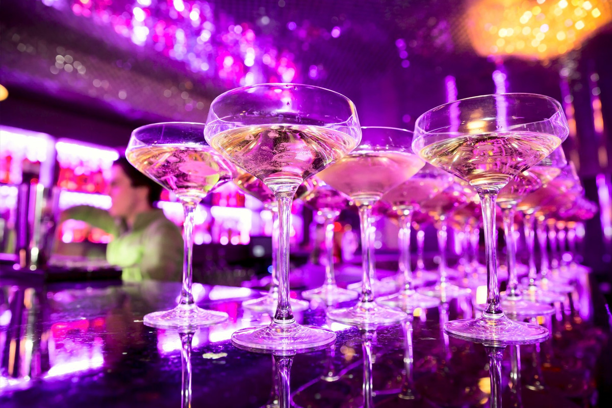 Nulla metus metus ullamcorper vel tincidunt
